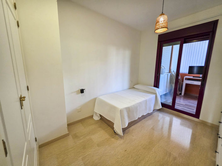 Image No.12-3 Bed Apartment for sale