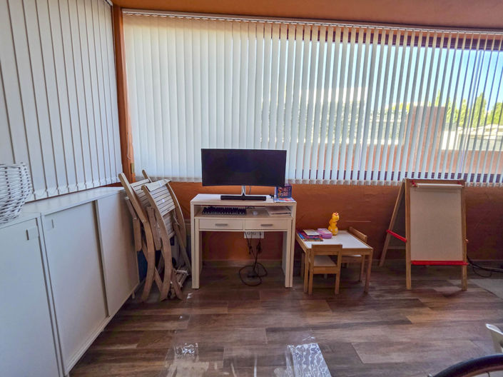 Image No.17-3 Bed Apartment for sale