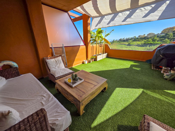 Image No.21-3 Bed Apartment for sale