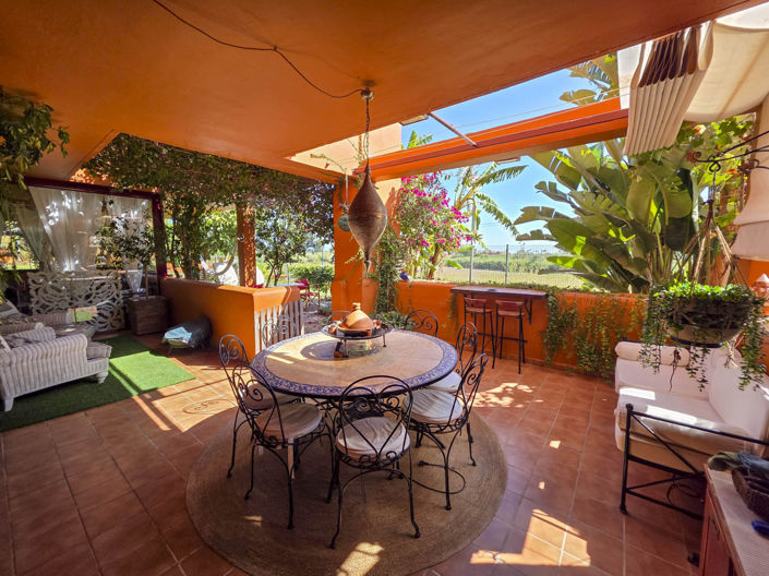 Image No.1-3 Bed Property for sale