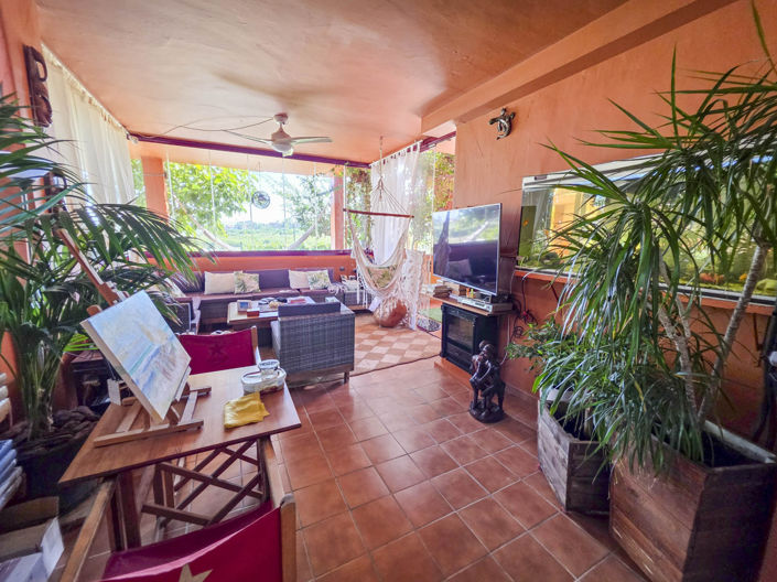 Image No.21-3 Bed Property for sale