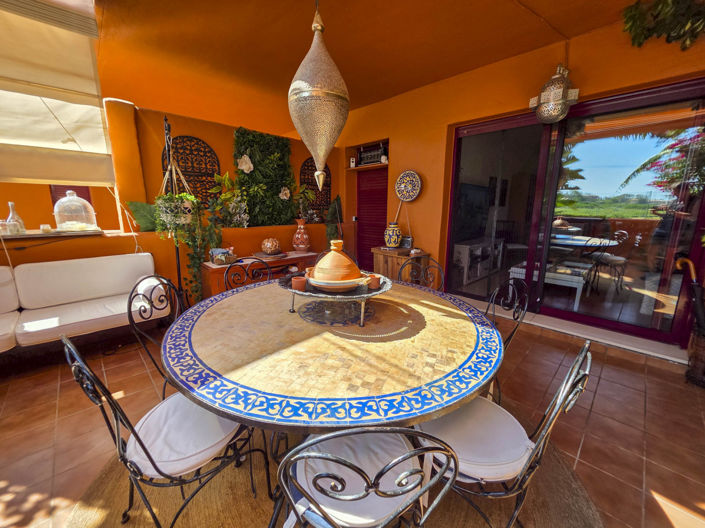 Image No.23-3 Bed Property for sale