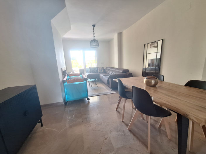 Image No.8-2 Bed Property for sale