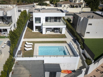 b98le8d7m9k3degpefzhs0lif8u4xzvzhwxtmggyekxx9