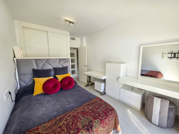 b98le8d7m9k3degpefzhs0lif8u4xzvzhwxtmggyekxx9