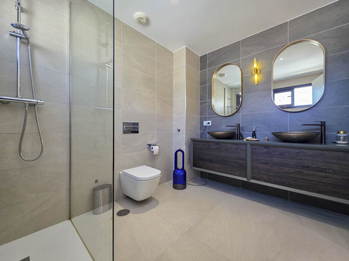 Image No.35-3 Bed House for sale