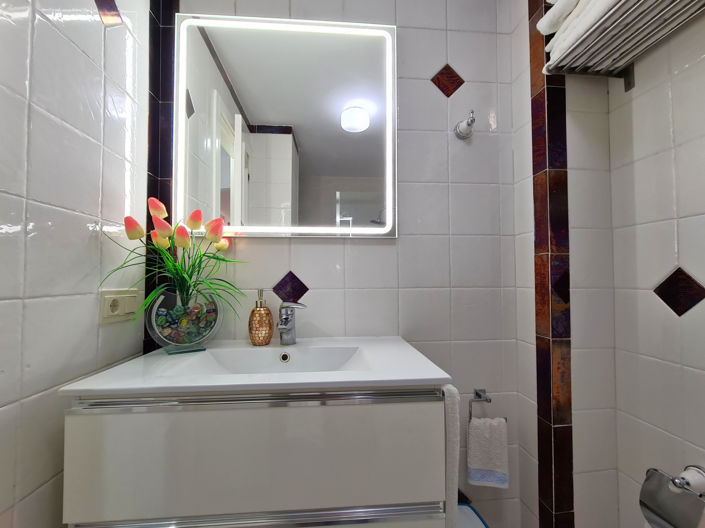 Image No.25-3 Bed Apartment for sale