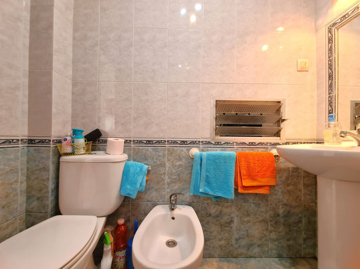 Image No.29-2 Bed Apartment for sale