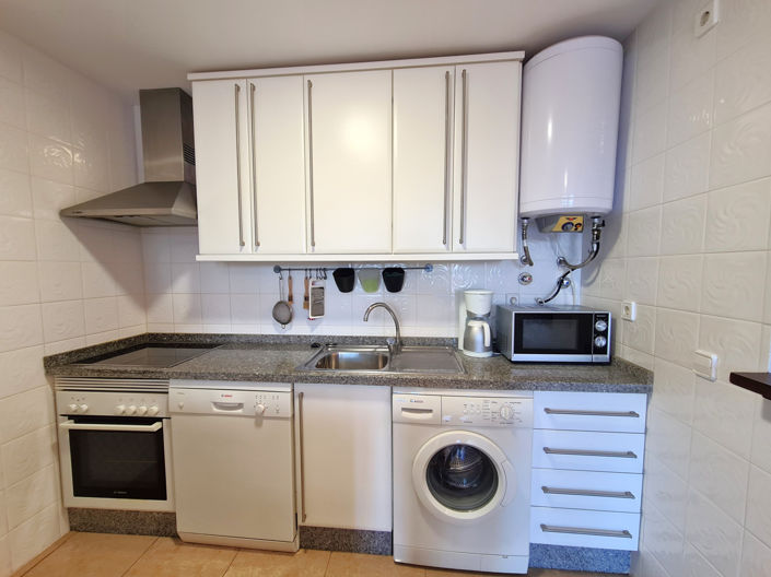 Image No.20-2 Bed Apartment for sale