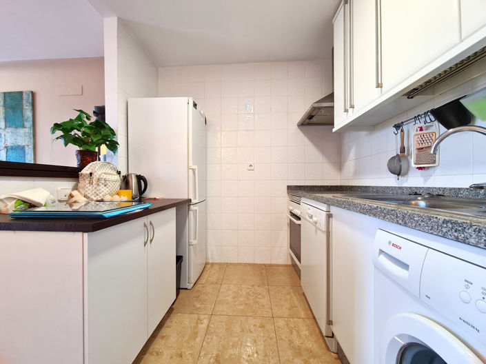 Image No.21-2 Bed Apartment for sale