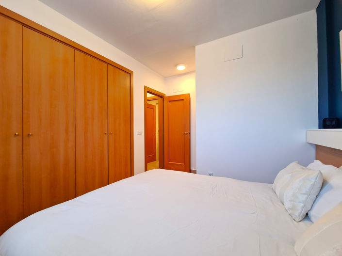 Image No.33-2 Bed Apartment for sale