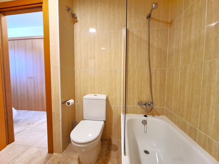 Image No.36-2 Bed Apartment for sale