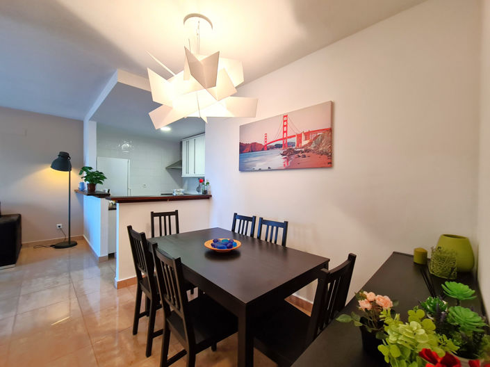 Image No.40-2 Bed Apartment for sale