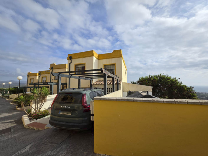 Image No.45-3 Bed House for sale