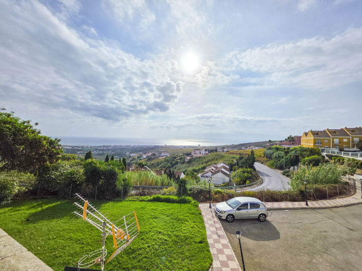 Image No.46-3 Bed House for sale