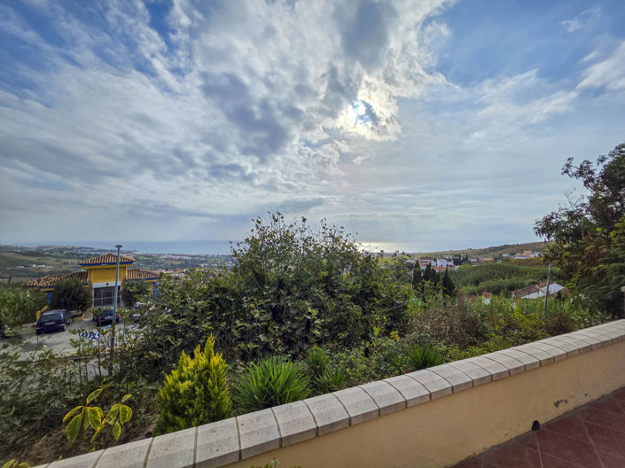 Image No.49-3 Bed House for sale