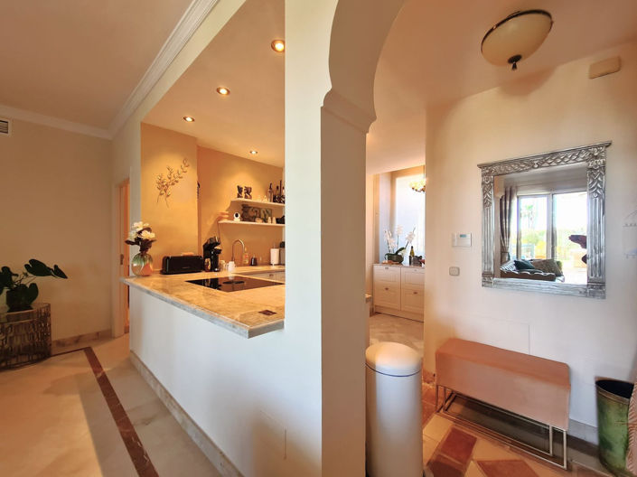 Image No.18-2 Bed Property for sale