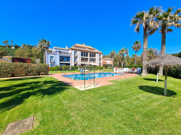 Image No.38-2 Bed Property for sale