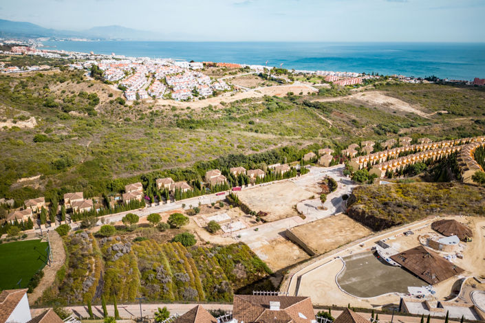 Image No.37-2 Bed Apartment for sale