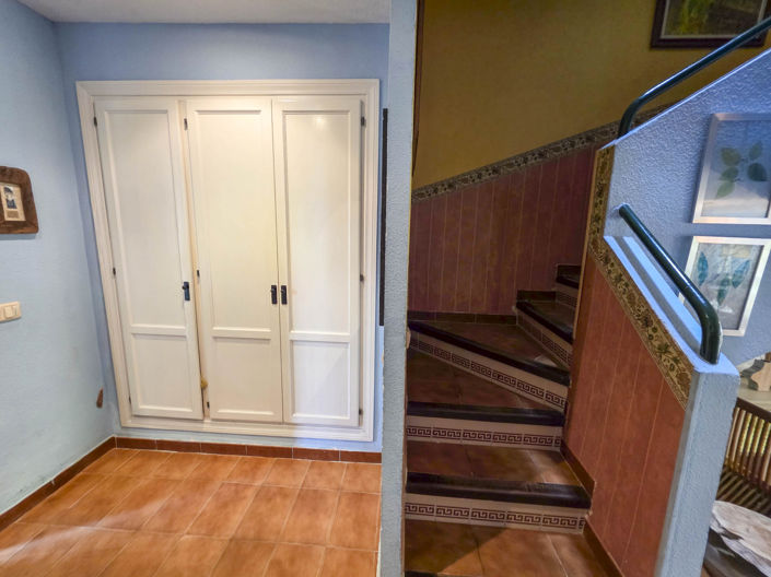 Image No.24-3 Bed Townhouse for sale