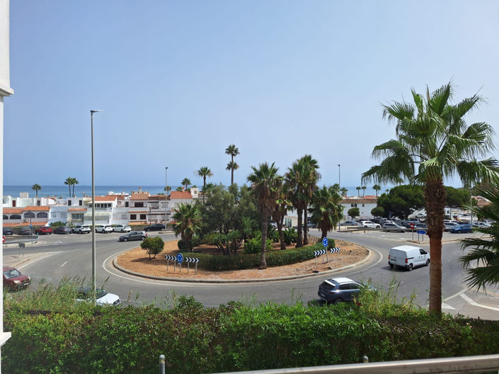 Image No.3-2 Bed Property for sale