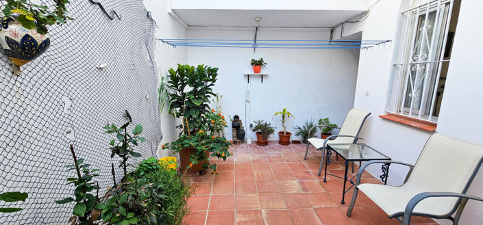 Image No.8-2 Bed Property for sale