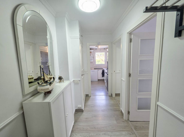 Image No.22-2 Bed Property for sale