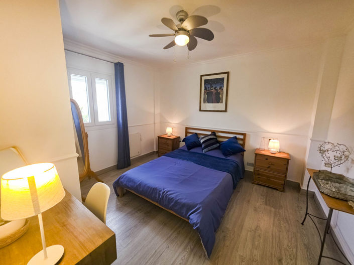 Image No.25-2 Bed Property for sale