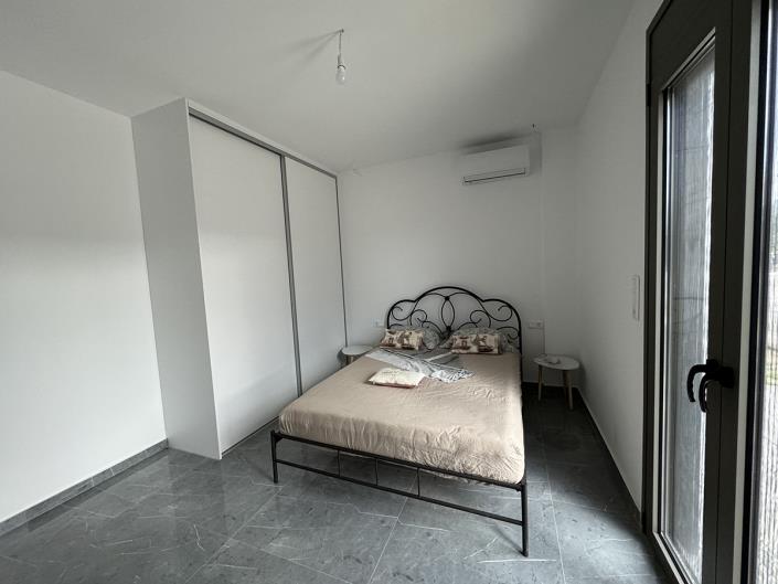 Image No.10-3 Bed Villa / Detached for sale