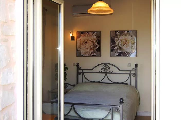 Image No.55-15 Bed House/Villa for sale