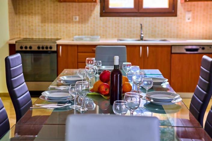 Image No.3-6 Bed Villa for sale