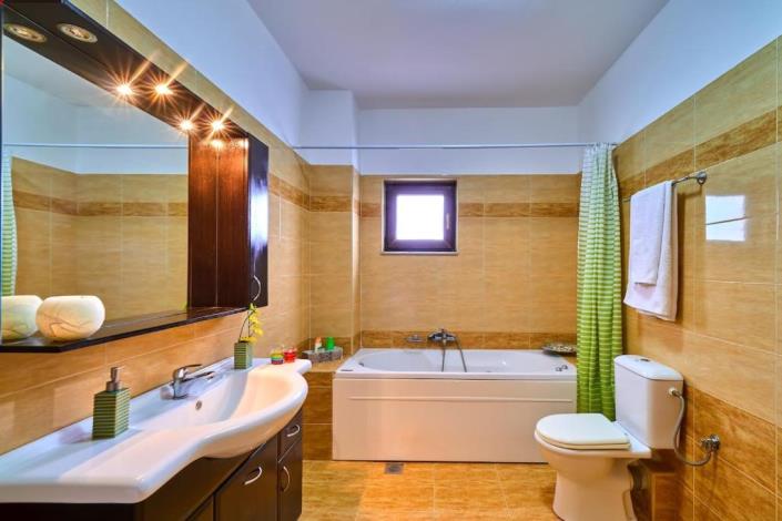 Image No.11-6 Bed Villa for sale