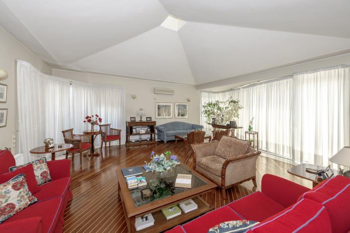 Image No.2-6 Bed House/Villa for sale