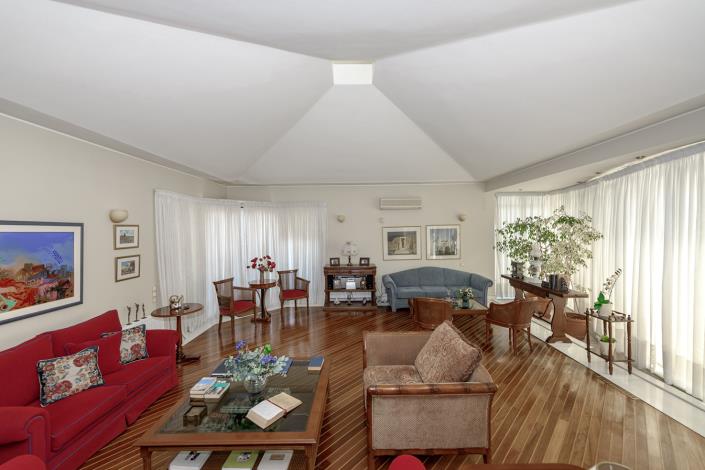 Image No.4-6 Bed House/Villa for sale