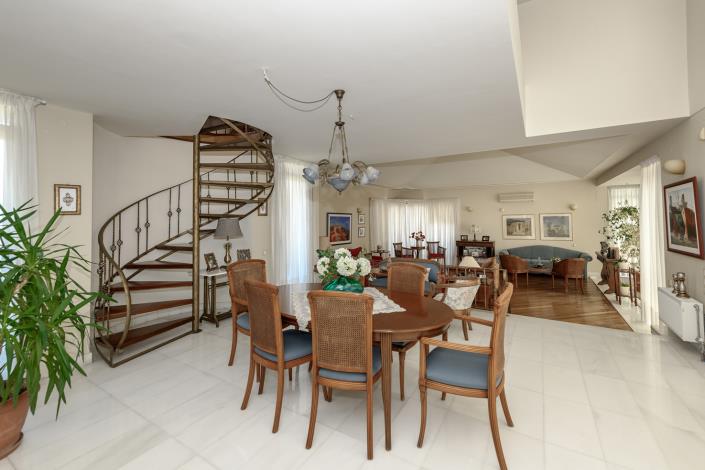 Image No.10-6 Bed House/Villa for sale