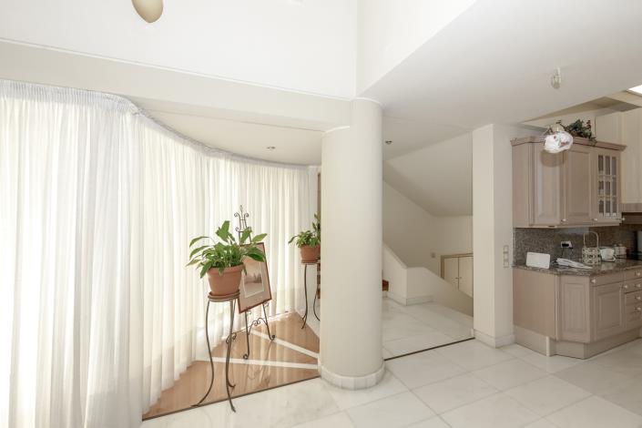 Image No.13-6 Bed House/Villa for sale