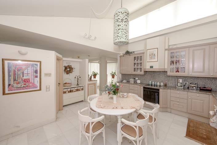 Image No.16-6 Bed House/Villa for sale