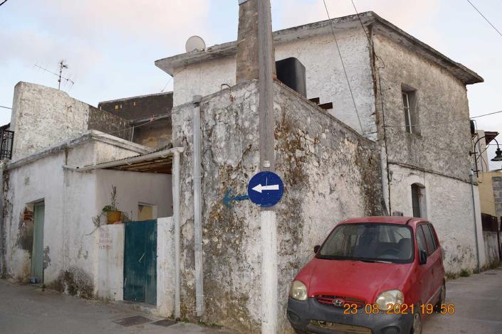 Image No.2-3 Bed Village House for sale