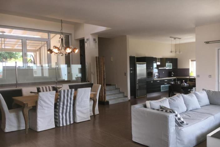 Image No.21-7 Bed Villa / Detached for sale