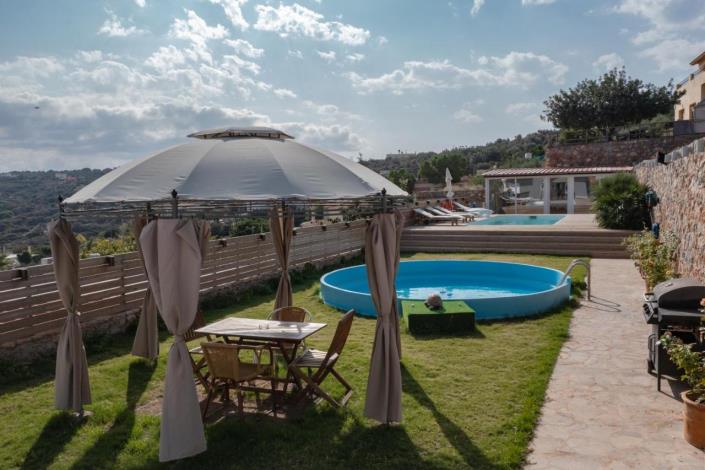 Image No.3-3 Bed Villa for sale