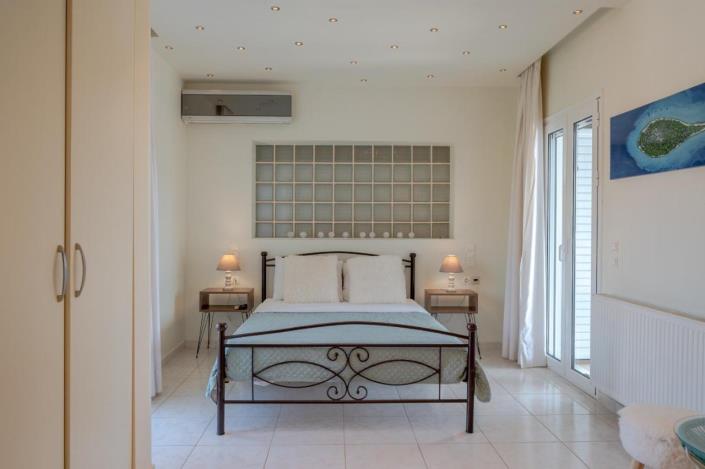 Image No.22-3 Bed Villa for sale