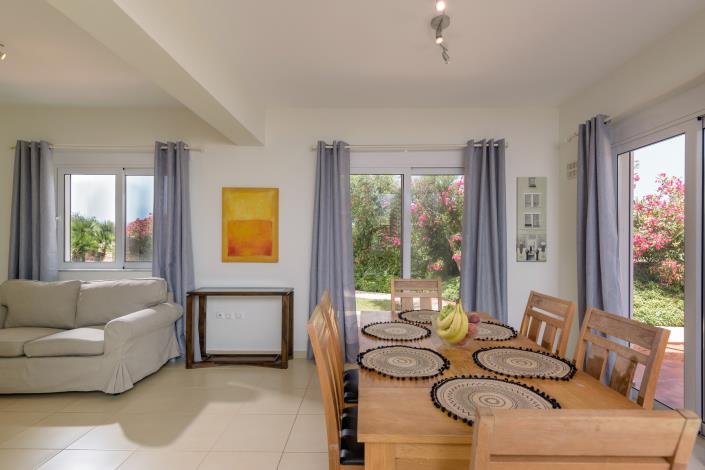 Image No.3-3 Bed Villa for sale