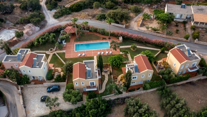 Image No.58-3 Bed Villa for sale