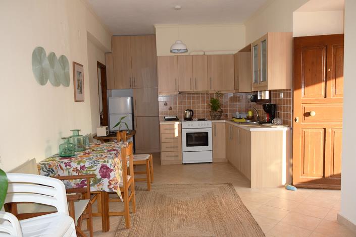 Image No.10-7 Bed Property for sale