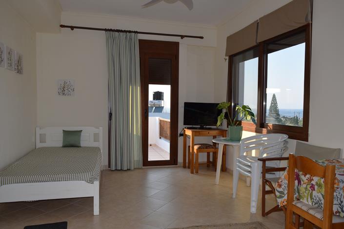 Image No.12-7 Bed Property for sale