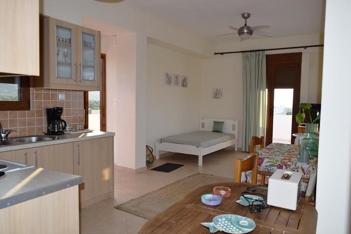 Image No.17-7 Bed Property for sale