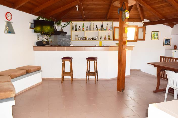 Image No.28-7 Bed Property for sale