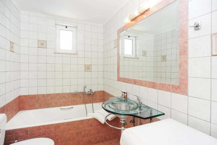 Image No.7-3 Bed Villa for sale