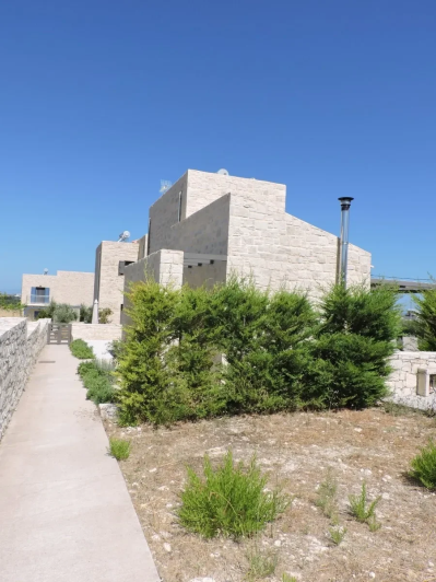 Image No.4-2 Bed Villa for sale