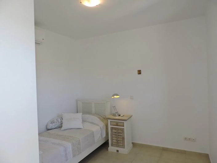 Image No.16-2 Bed Villa for sale